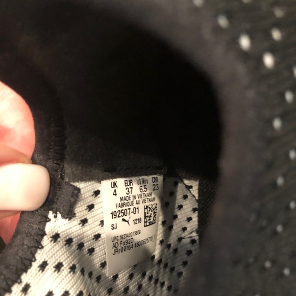 Puma - Picture 8 of 8